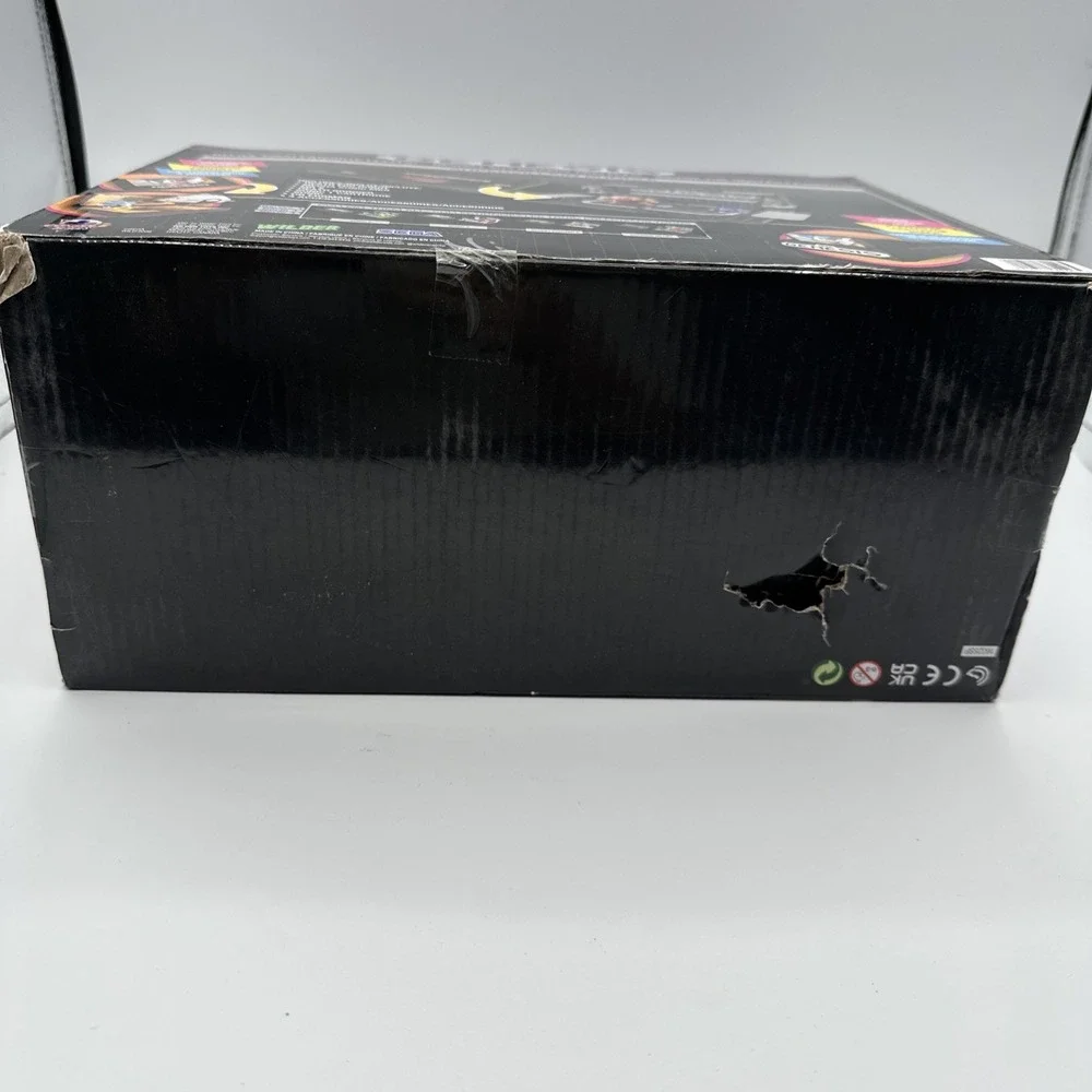 SEGA Genesis CONSOLE DIORAMA Supervillain Bundle w/ Exclusive Sonic 1 Cartridge